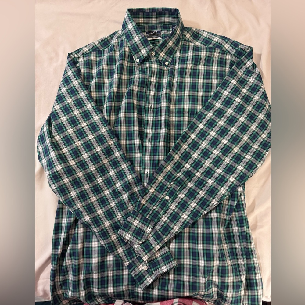Men’s Izod All-Over Stretch Regular Fir Blue and Green Plaid Button Down Shirt